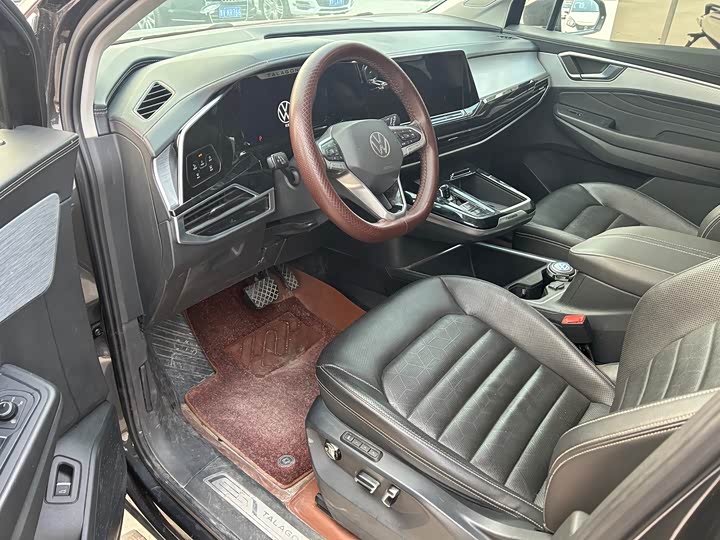 Photo 3 - Volkswagen Talagon