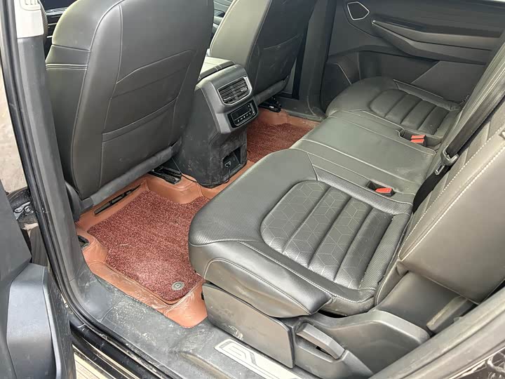 Photo 5 - Volkswagen Talagon