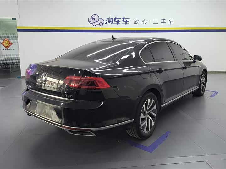 Фото 3 - Volkswagen Magotan GTE Hybrid