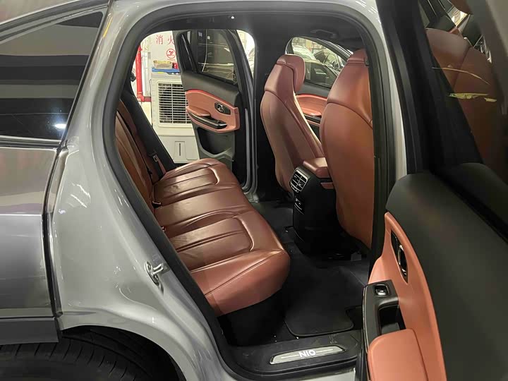 Photo 8 - Nio EC6