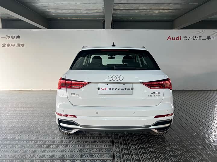 Фото 4 - Audi Q3