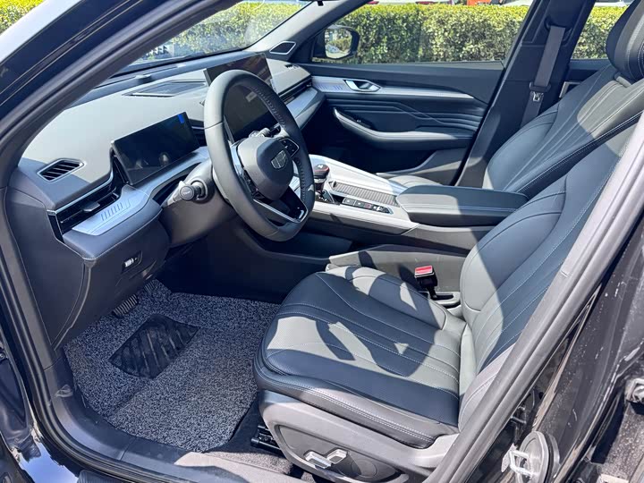 Фото 7 - Geely Preface