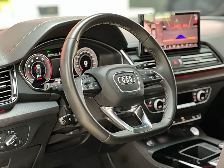Zdjęcie 7 - Audi Q5L