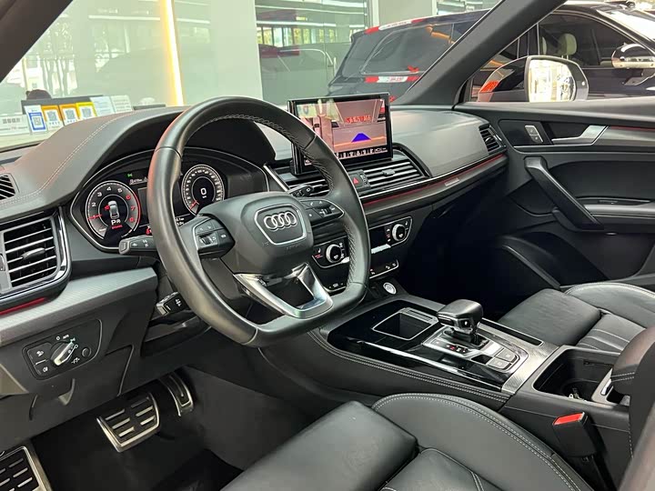 Zdjęcie 8 - Audi Q5L