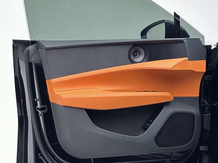 Фото 9 - Lotus Emeya