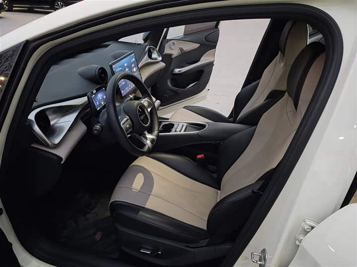 Фото 6 - BYD Dolphin