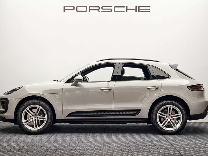 Фото 3 - Porsche Macan