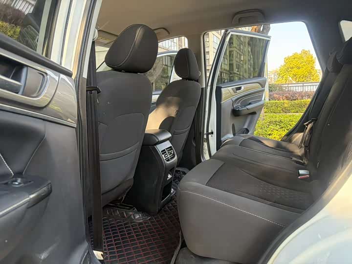 Фото 5 - Haval M6