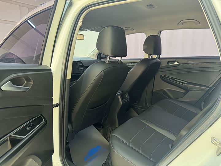 Фото 8 - Jetta VS5