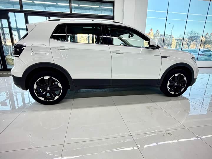 Volkswagen Tacqua 2021 2021款 1.5L 自动 悦智联版