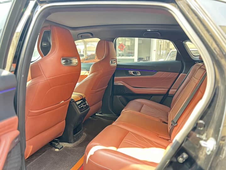 Фото 8 - Changan UNI-K