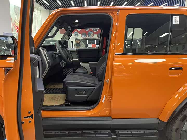 Photo 3 - Chery iCar V23