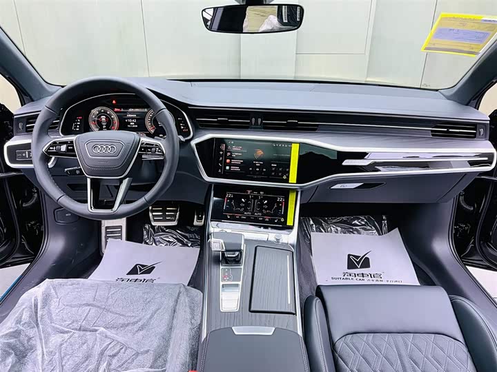 Фото 9 - Audi A6L