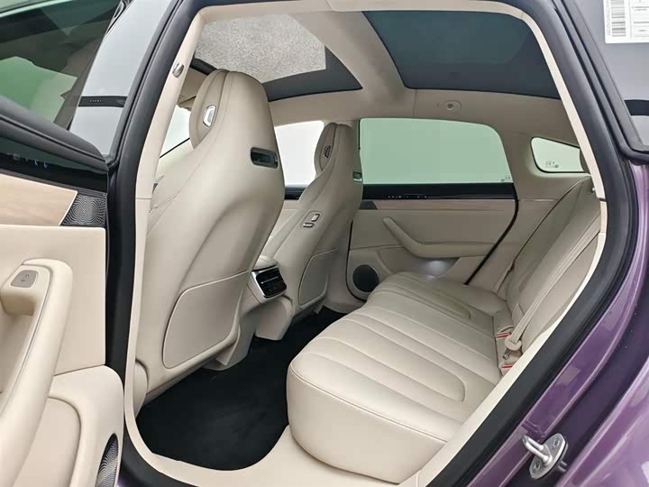 Фото 3 - Luxeed S7