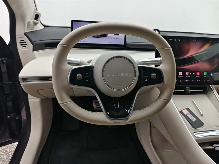 Фото 9 - Luxeed S7