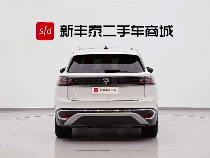 Фото 7 - Volkswagen ID.6 Crozz