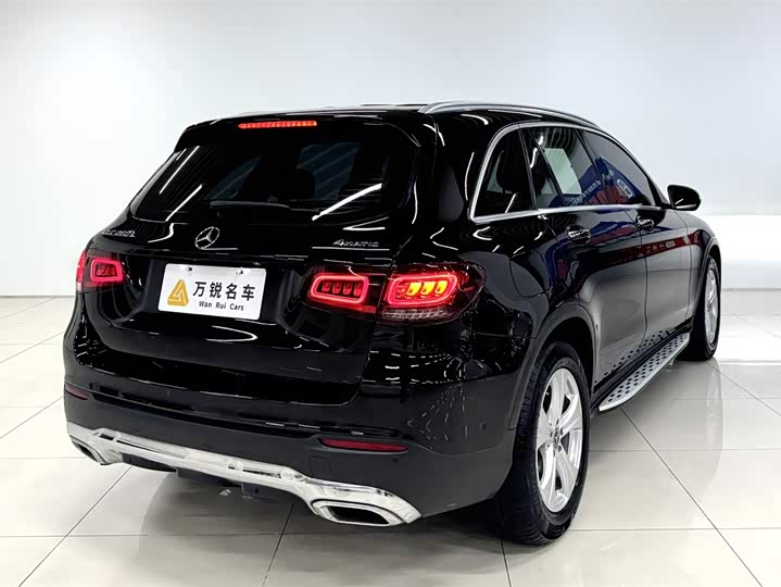 Photo 3 - Mercedes-Benz GLC-Class