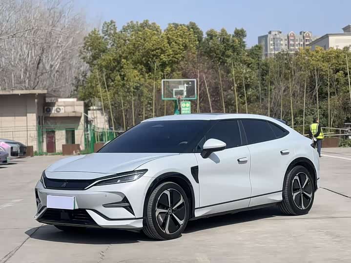 Photo 1 - BYD Song L