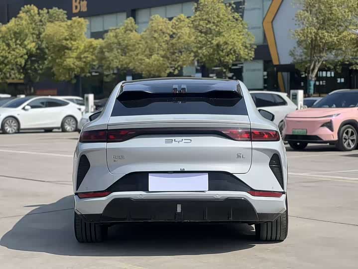 Photo 8 - BYD Song L