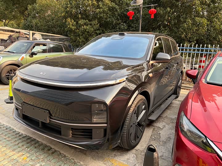 Фото 1 - LiXiang L9