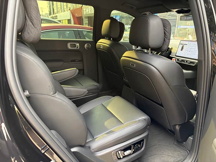 Фото 4 - LiXiang L9