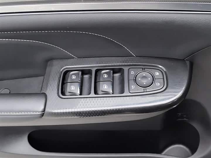 Фото 9 - Haval M6