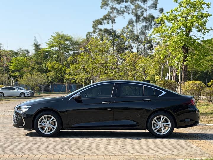 Фото 5 - Buick Regal