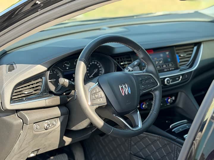 Фото 7 - Buick Regal