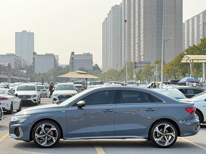 Фото 5 - Audi A3