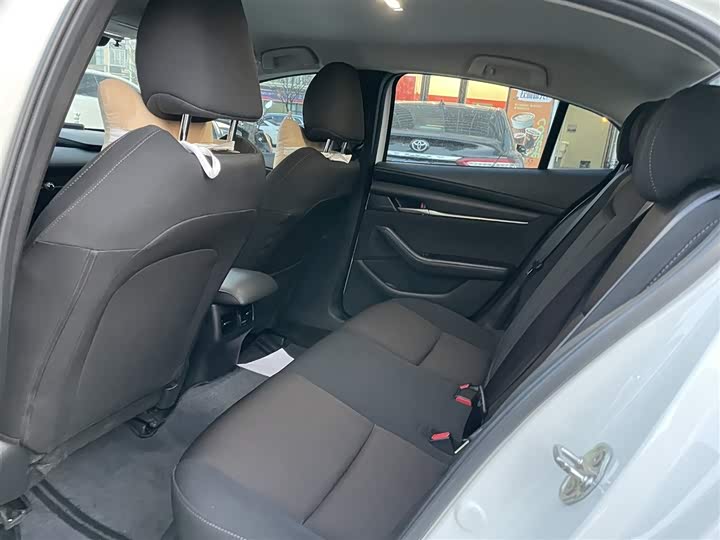 Photo 5 - Mazda 3 (Axela)