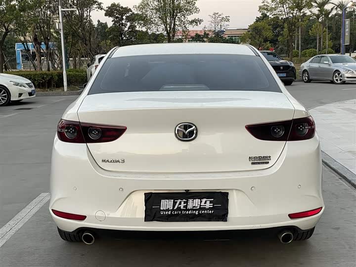Photo 8 - Mazda 3 (Axela)