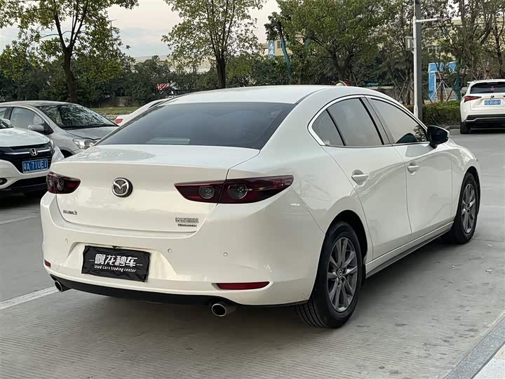 Photo 9 - Mazda 3 (Axela)