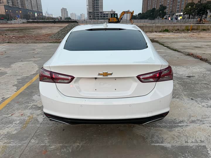 Фото 9 - Chevrolet Malibu XL