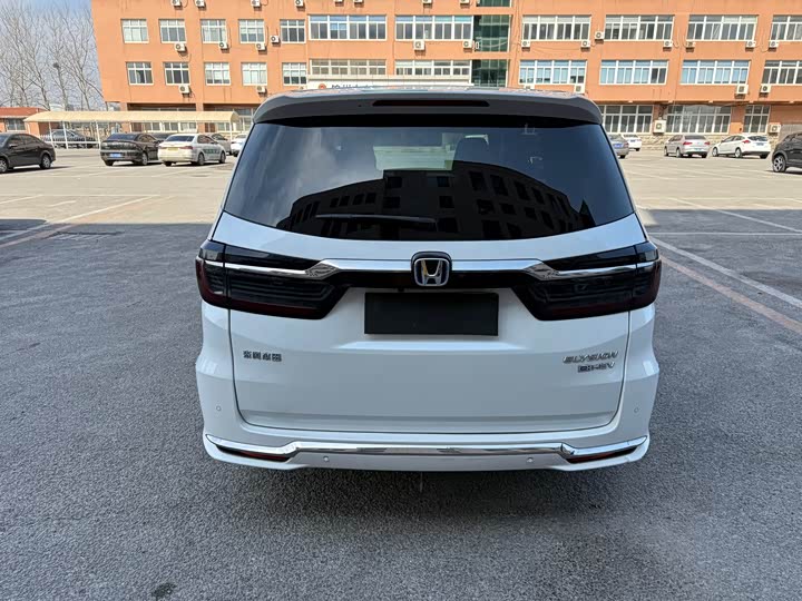 Фото 8 - Honda Elysion