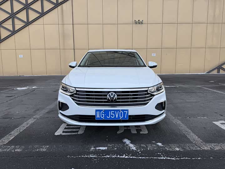 Фото 2 - Volkswagen Lavida