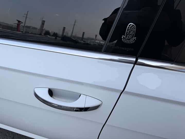 Фото 4 - Volkswagen Lavida