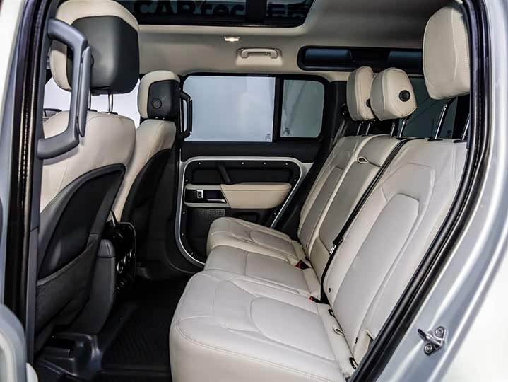 Фото 3 - Land Rover Defender