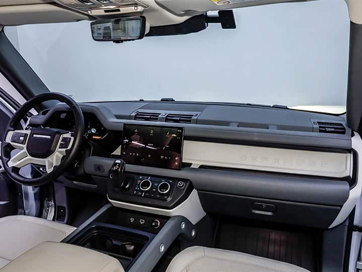 Фото 6 - Land Rover Defender