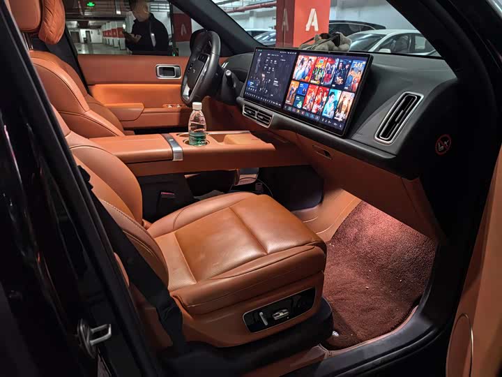 Фото 6 - LiXiang L8