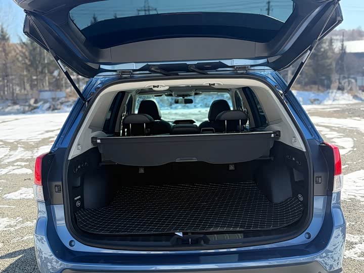 Photo 6 - Subaru Forester