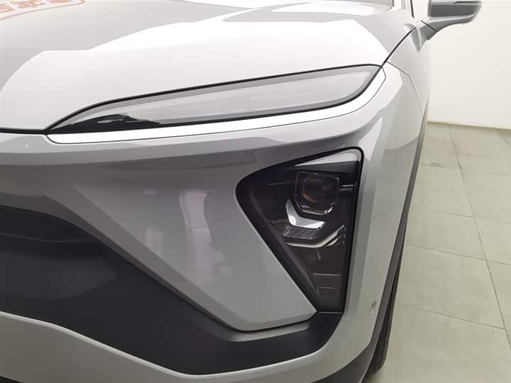 Фото 7 - Nio EC6