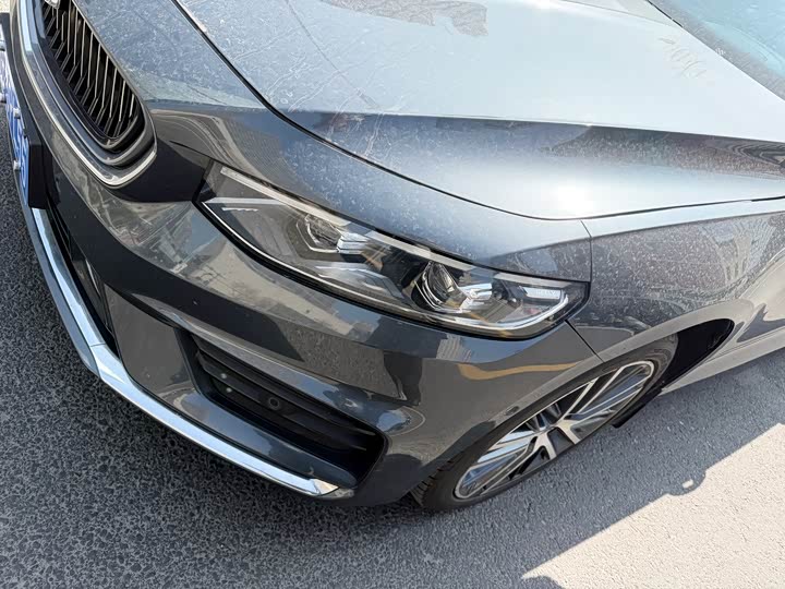 Фото 4 - Geely Preface