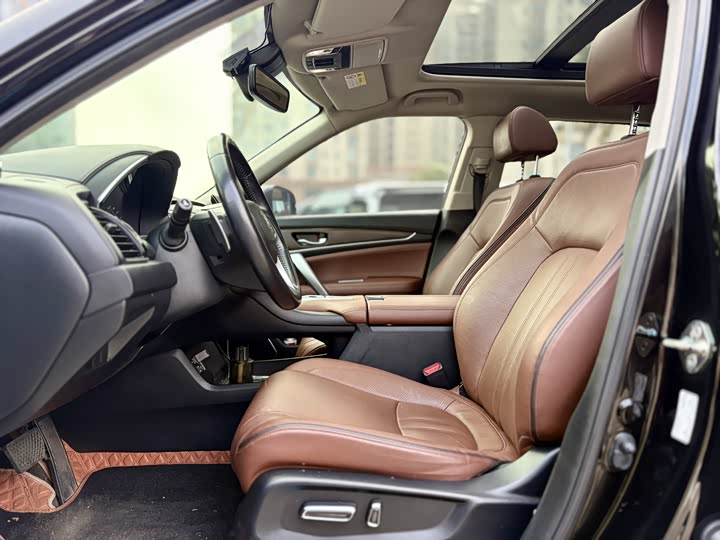 Фото 4 - Honda Avancier