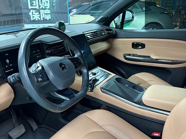 Фото 6 - Nio ES6