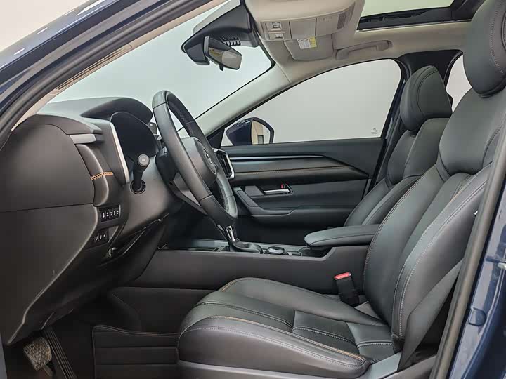 Photo 7 - Mazda CX-50