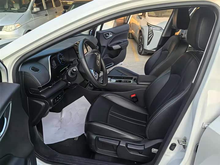 Photo 5 - GAC Aion S