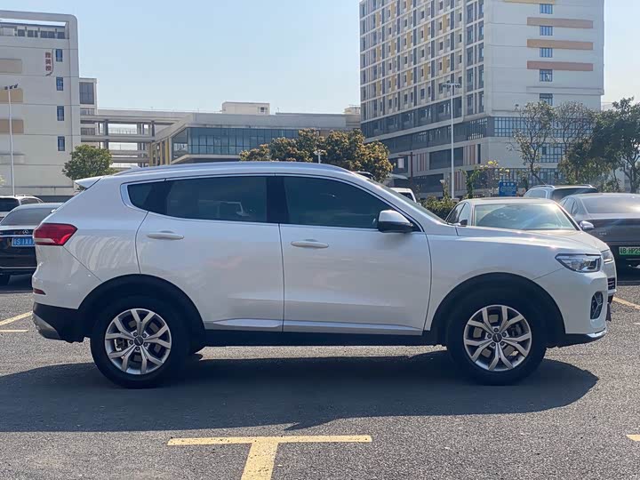 Фото 4 - Haval H6