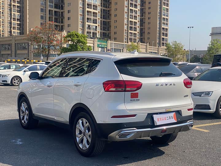 Фото 8 - Haval H6