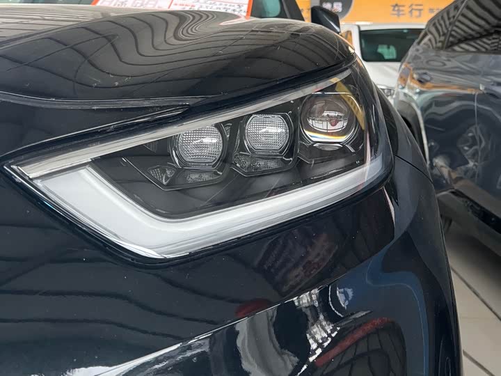 Фото 5 - Toyota Highlander