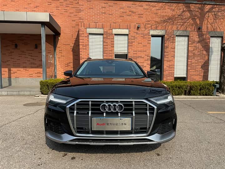 Фото 2 - Audi A6